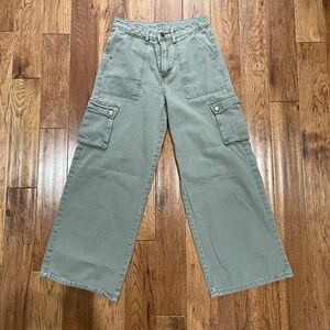 SHEIN Women's Cargo Wide Leg Jeans Olive Green, Size 4 Petite